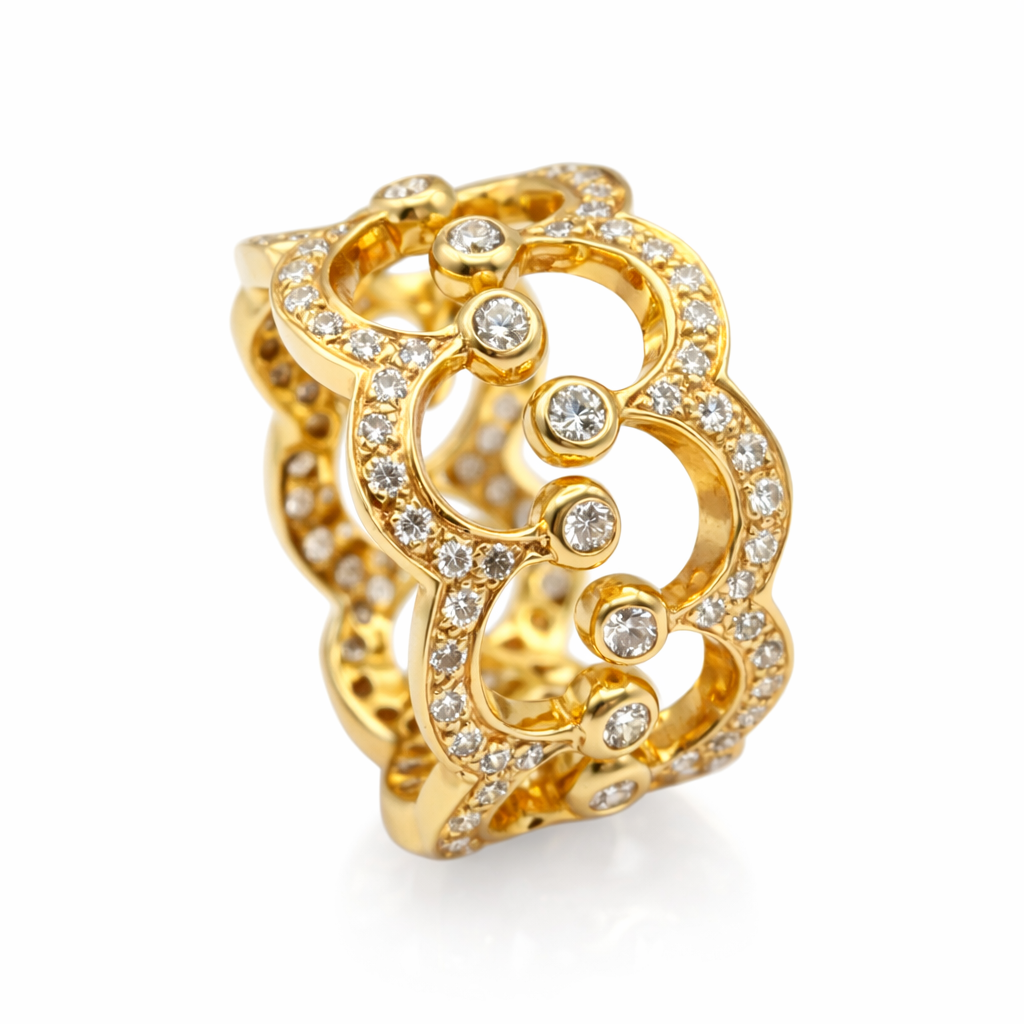 convertible crown diamond ring set with pavé diamonds in 18k yellow gold