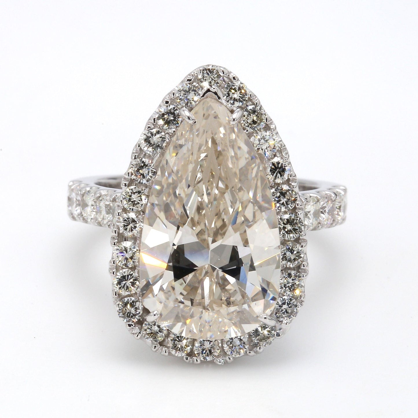 LAURENTI NEW YORK Rings 18K Gold, 7.10 Carat Pear Cut Diamond Ring