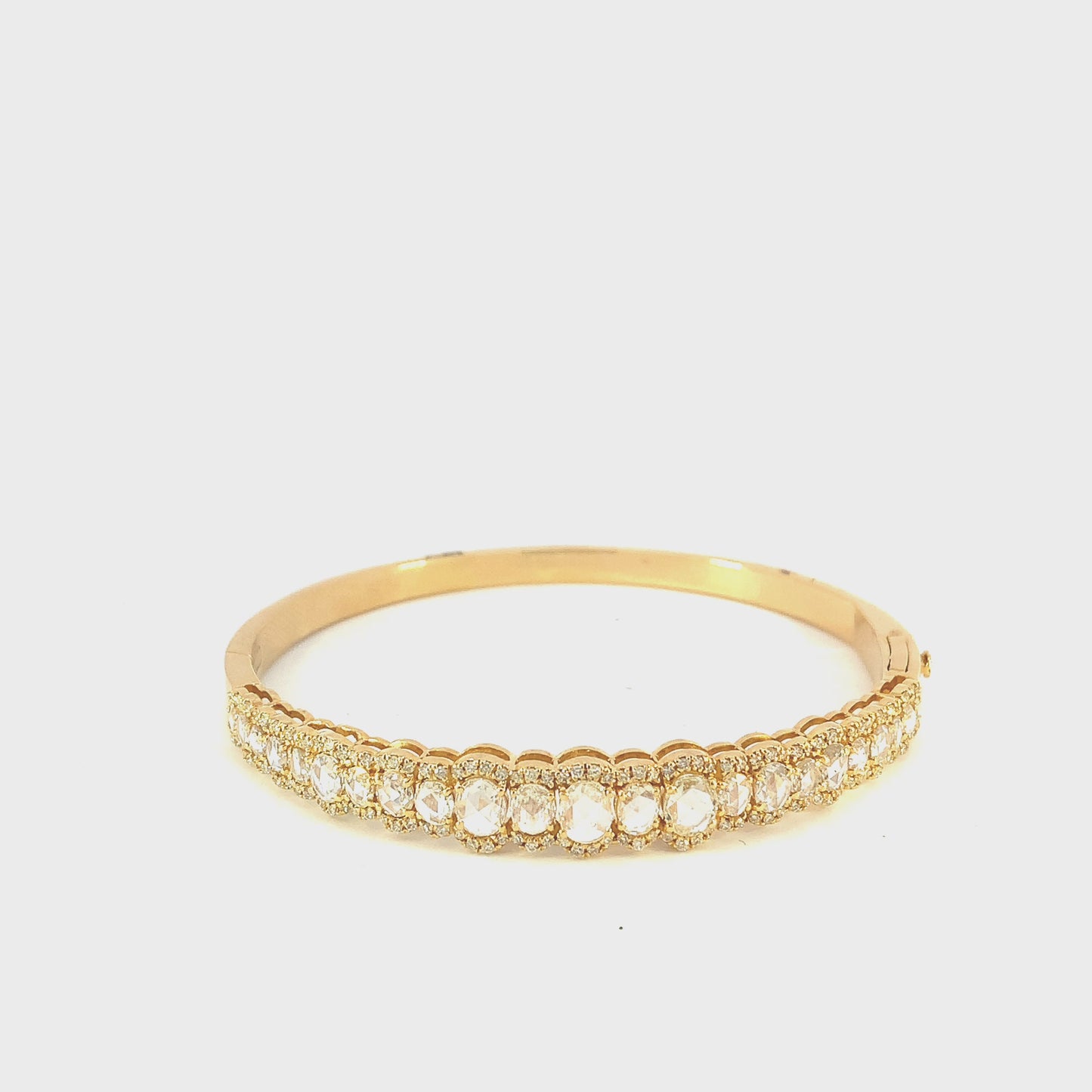 18K Gold Tennis Bracelet with Rose Cut Diamonds (2.65 Carats)